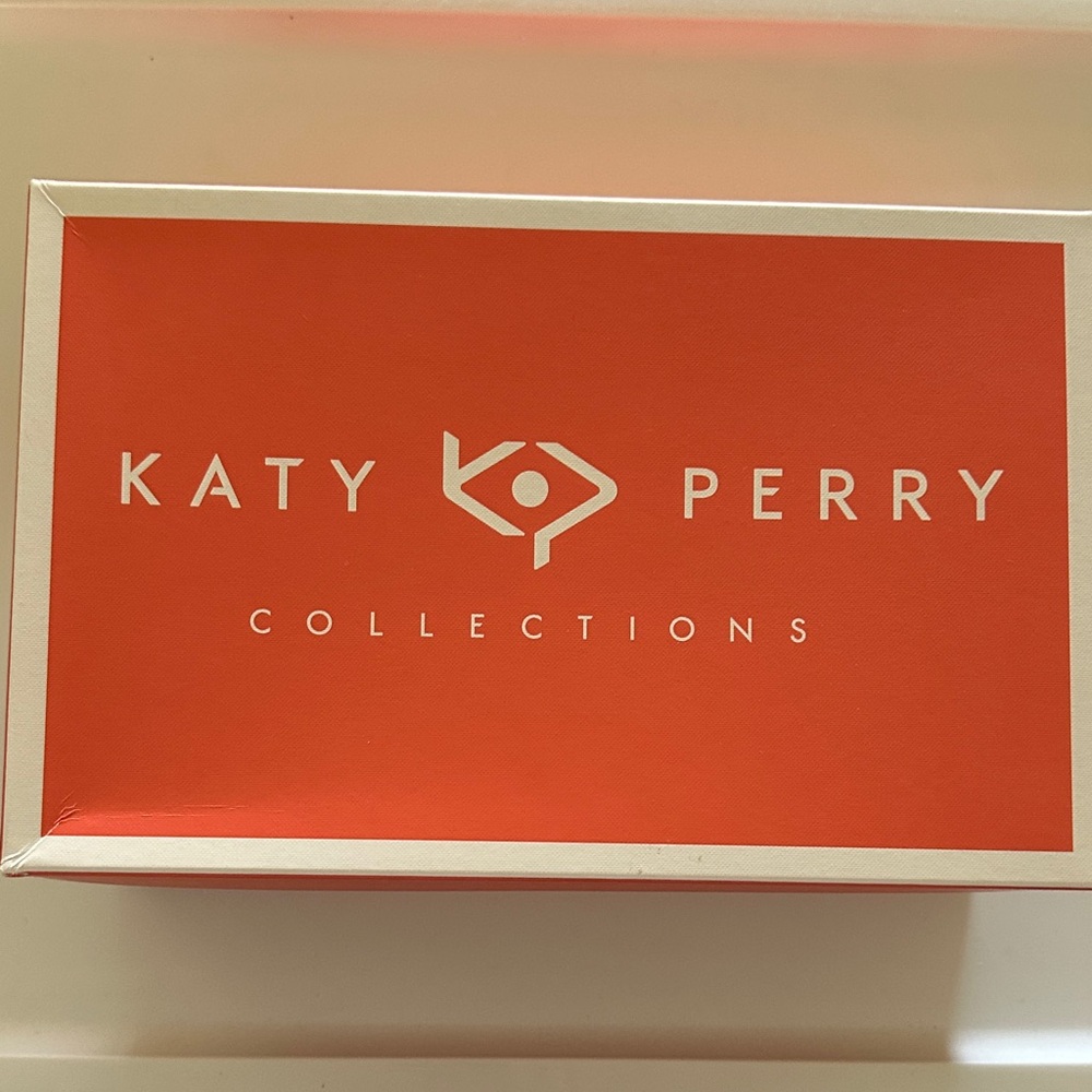 Katy Perry Collection Slides Burgundy/Cranberry slide with silver trim. - Picture 5 of 6